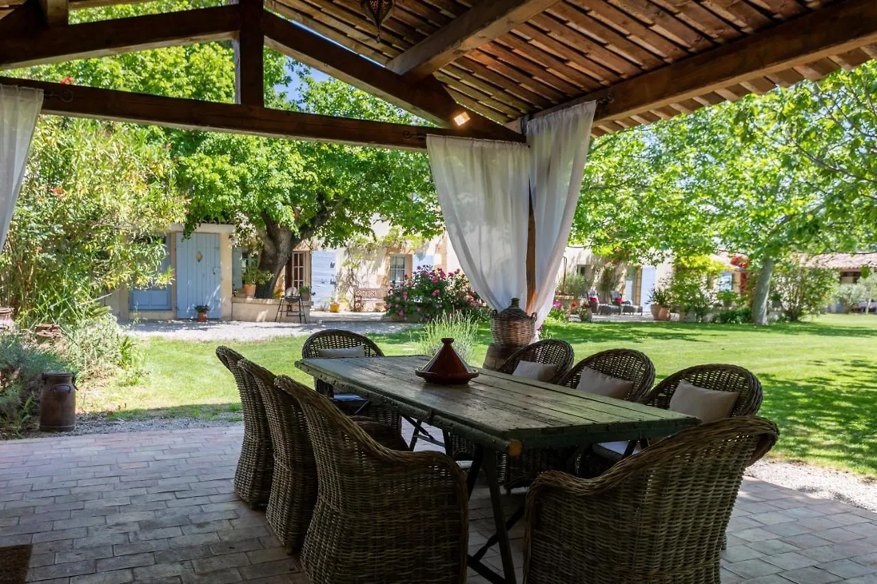 Hébergement de vacances Gîtes Domaine des Machottes Grans